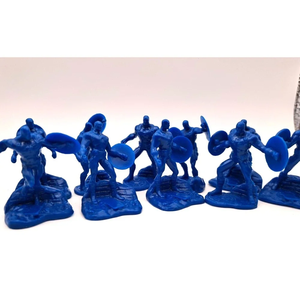 Marvel Avengers 10Pcs Diorama Heroes Captain America And Iron Man Cake Topper
